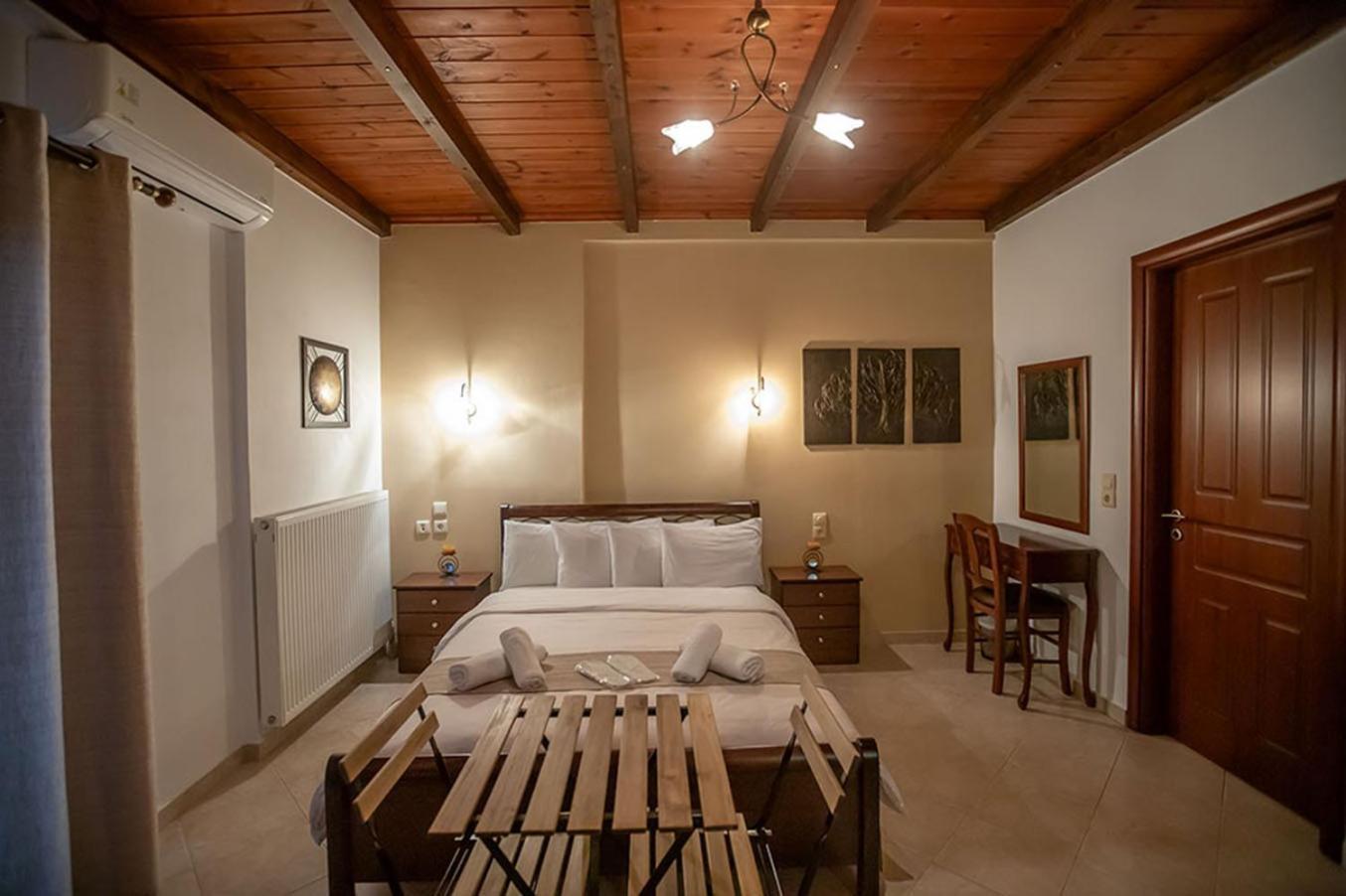 Guesthouse Moúcha Екстериор снимка