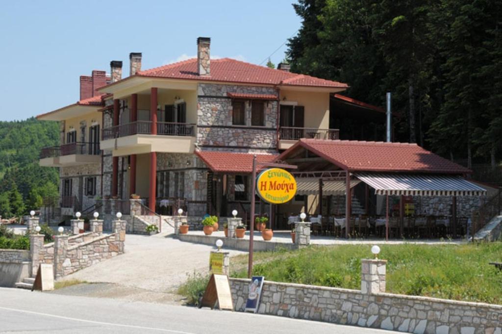 Guesthouse Moúcha Екстериор снимка